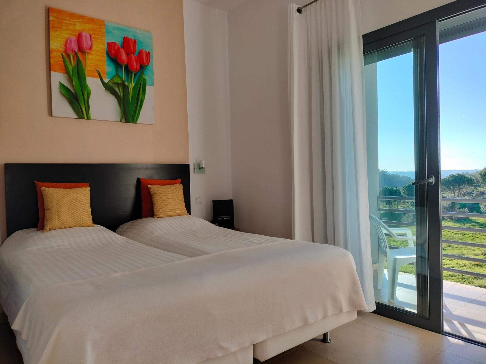 Casa Ceedina Bed And Breakfast & Beauty Batalha Eksteriør billede