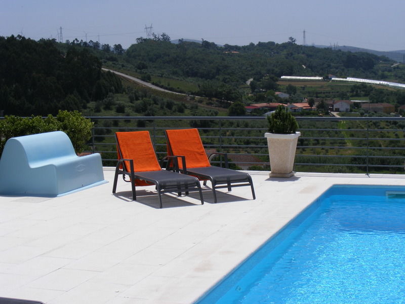 Casa Ceedina Bed And Breakfast & Beauty Batalha Eksteriør billede