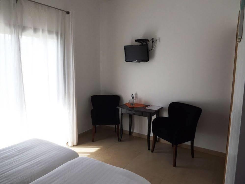 Casa Ceedina Bed And Breakfast & Beauty Batalha Eksteriør billede